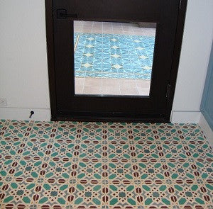 Cement Tile with a Moroccan Pattern is Perfect for Pool Bath