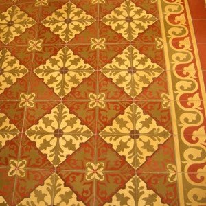 Alcala Entryway Focuses on Cement Tile Versatility